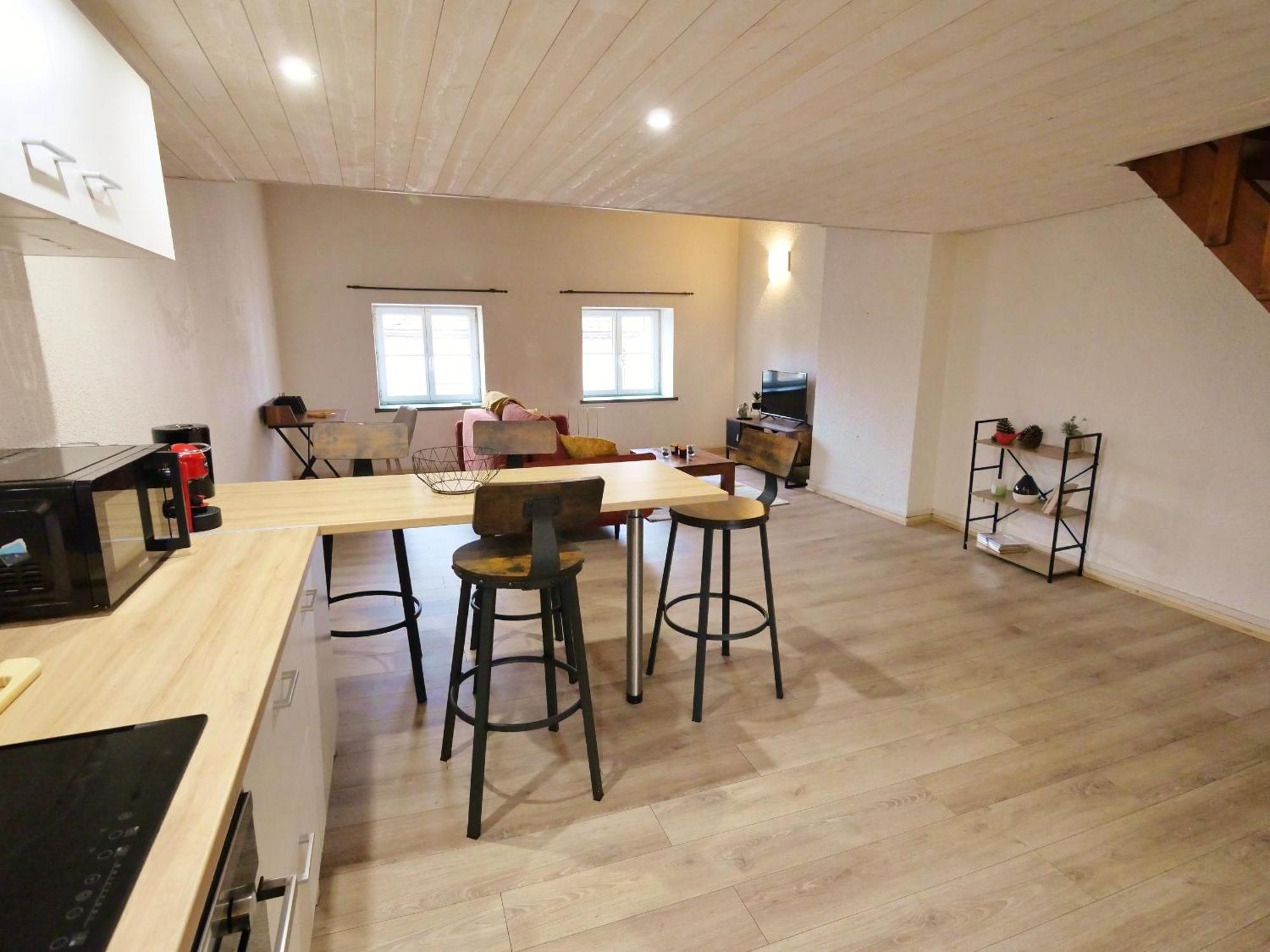 Appartement Avec Mezzanine Idealement Situe A Макон Экстерьер фото